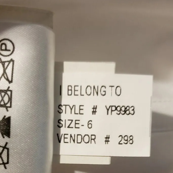 David's Bridal 10042334 size 6 White Strapless lace tea length Wedding Dress - Picture 13 of 16